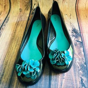 Oka b.jelly jellies flats with floral top EUC